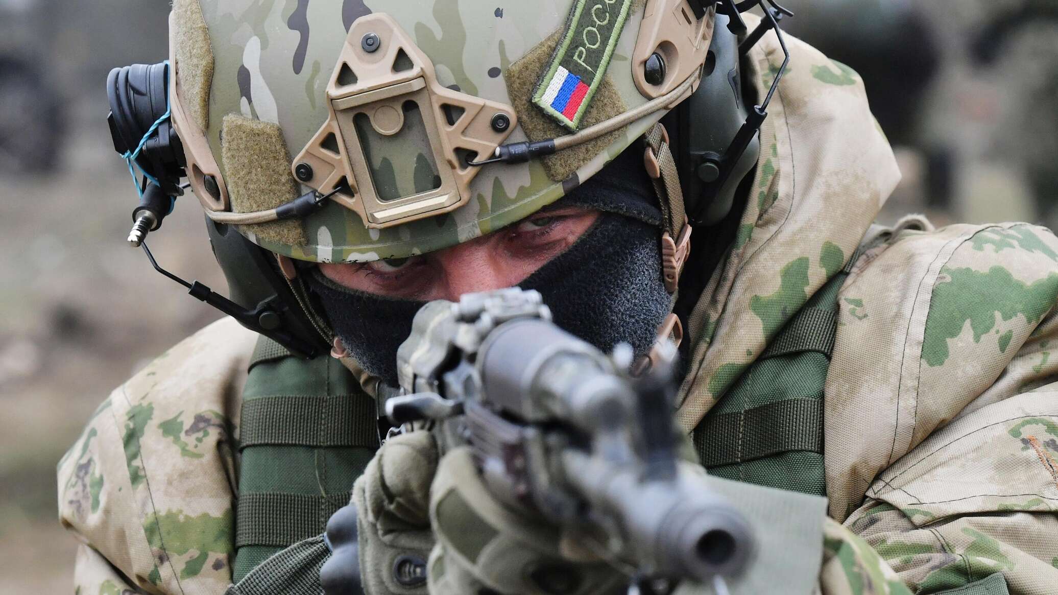 وزير الخارجية البولندي السابق: واشنطن تدرك فشل السياسة الأوروبية في أوكرانيا