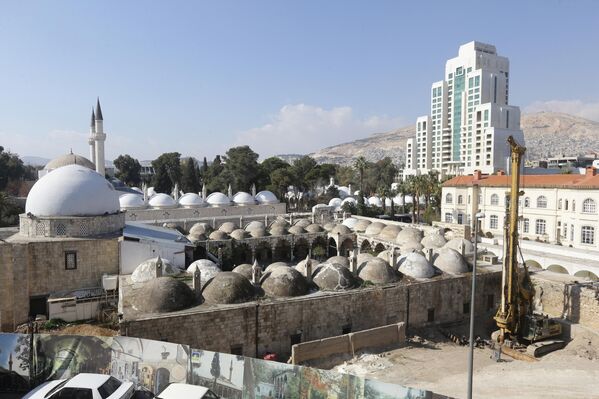 تُظهر هذه الصورة منظرًا جزئيًا لمجمع مسجد السليمانية التكية، في العاصمة السورية دمشق، في 25 يناير 2023، خلال مشروع ترميم بدأته سلطات البلاد. - سبوتنيك عربي