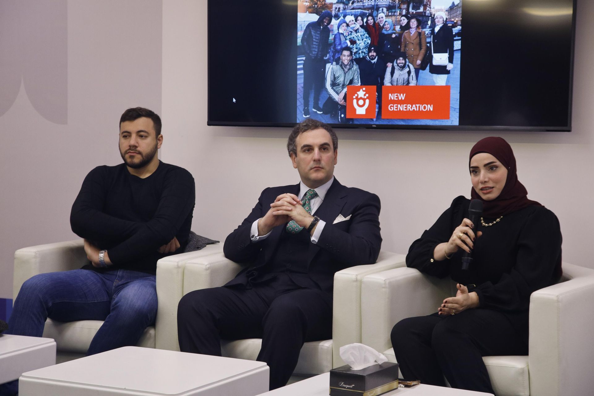 مشاركون في برنامج الجيل الجديد: زوروا روسيا... عالم يشبهنا بالعادات والتقاليد مشاركون في برنامج الجيل الجديد: زوروا روسيا... عالم يشبهنا بالعادات والتقاليد - سبوتنيك عربي, 1920, 31.01.2023