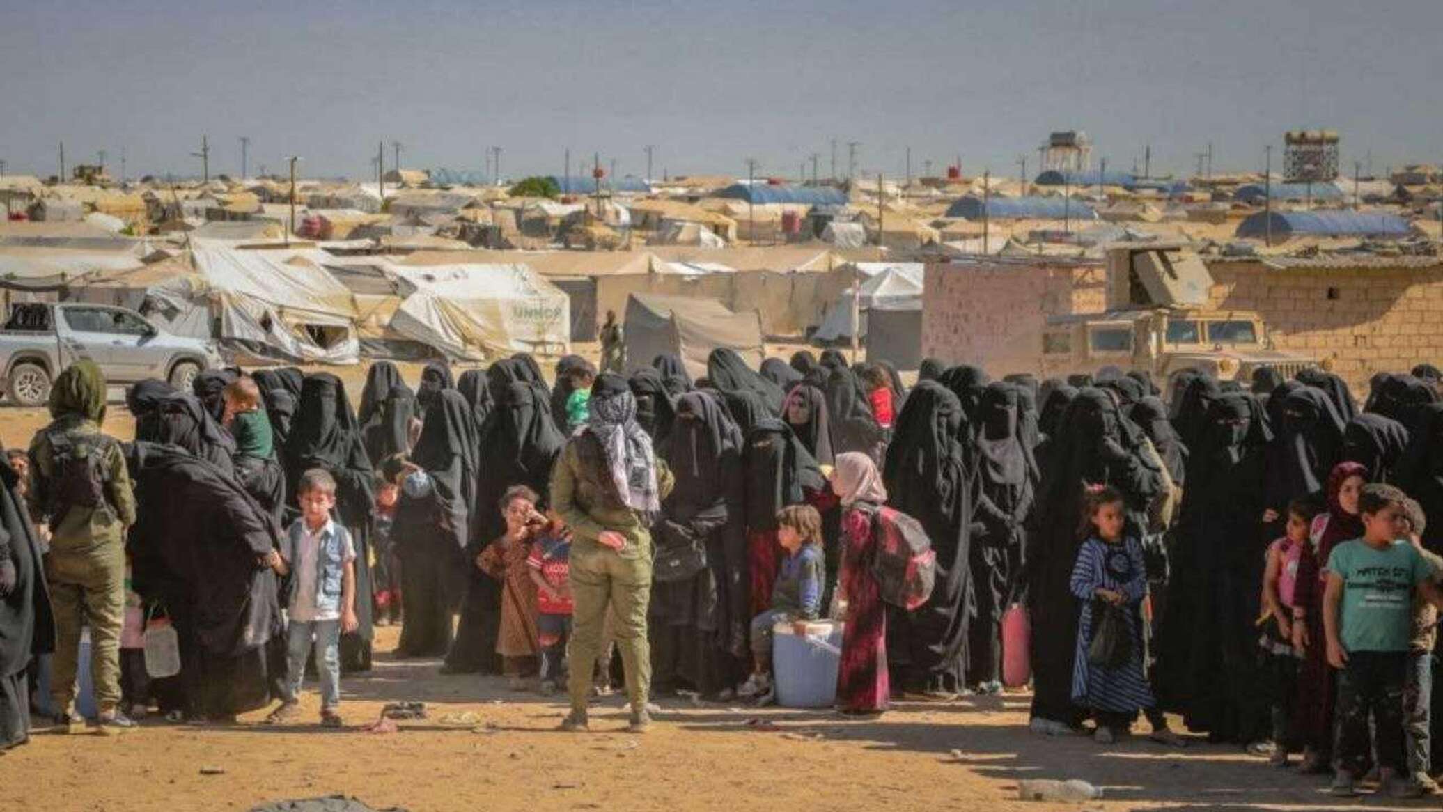 الخارجية الأمريكية: نقل "الدواعش" إلى العراق مؤقتا