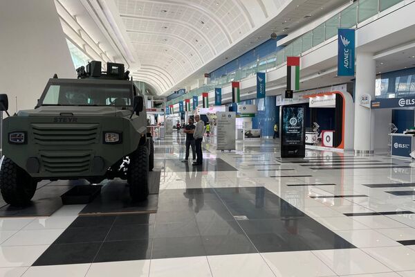 مؤتمر الدفاع الدولي في أبوظبي 2023 - سبوتنيك عربي
