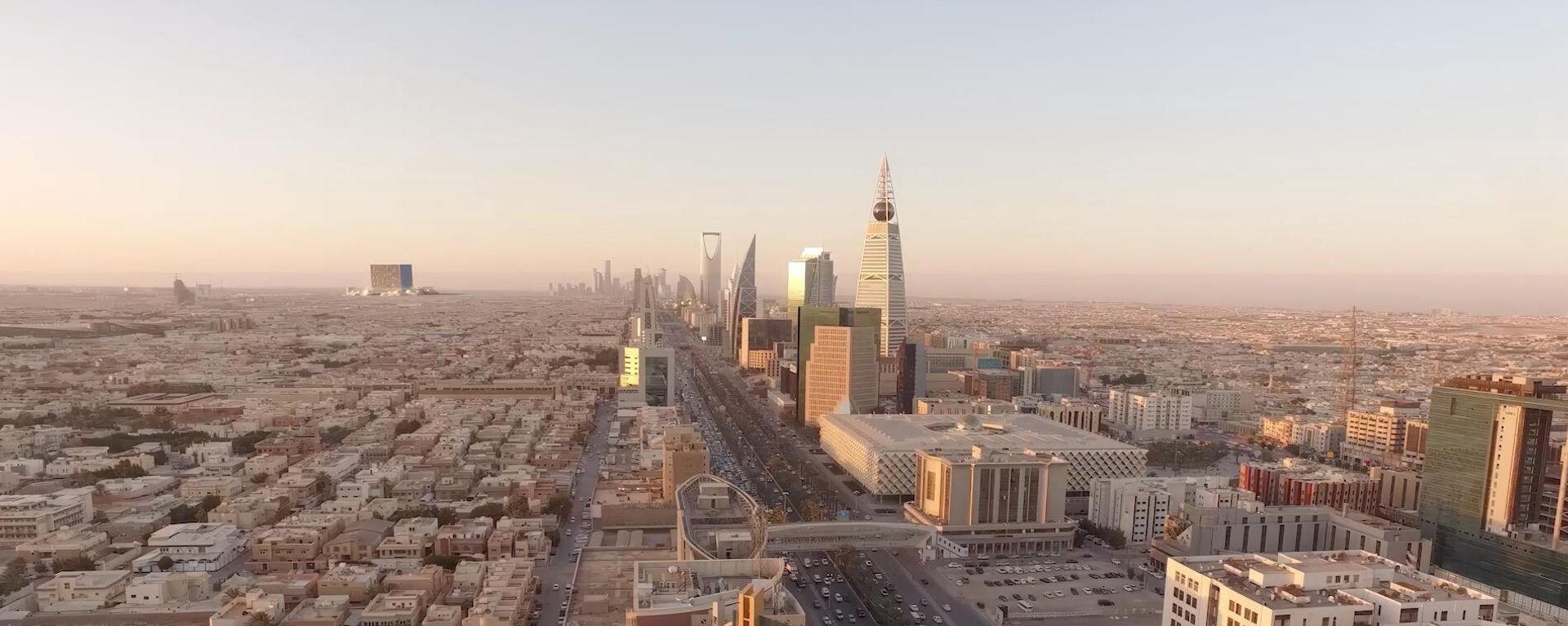 مشروع شركة المربع الجديد لتطوير داون تاون، وهو أكبر مجمع في العالم في وسط الرياض بالمملكة العربية السعودية - سبوتنيك عربي, 1920, 04.04.2024