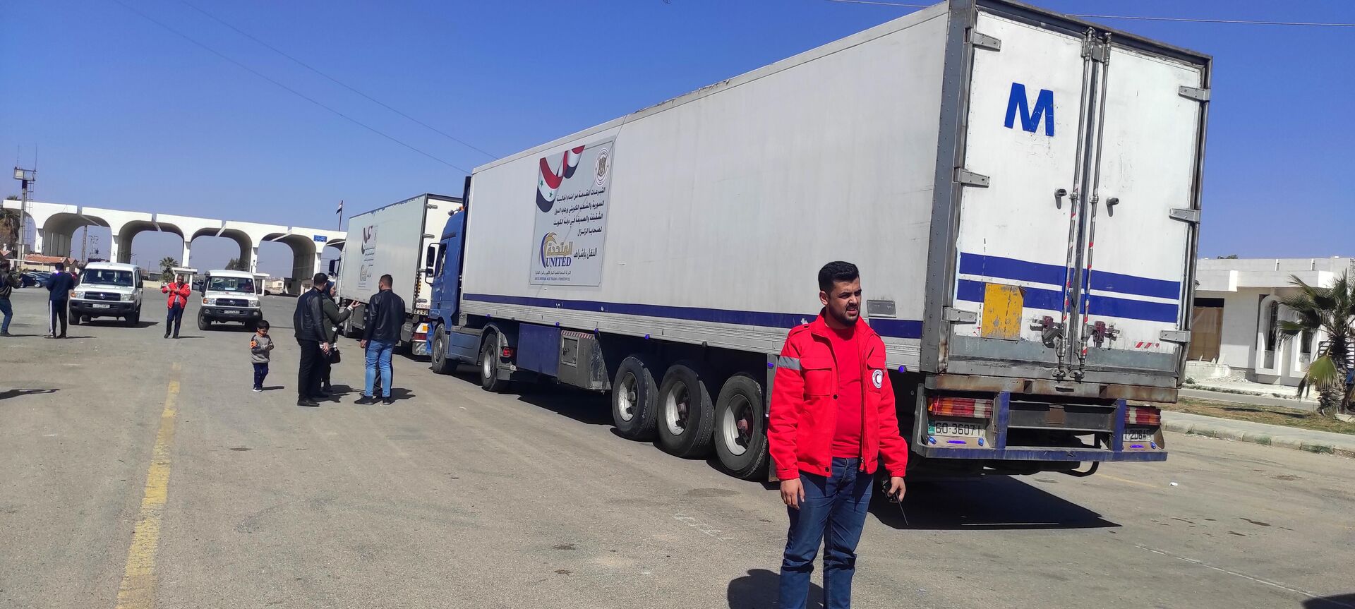 قافلة إغاثية كويتية تصل سوريا - سبوتنيك عربي, 1920, 04.03.2023