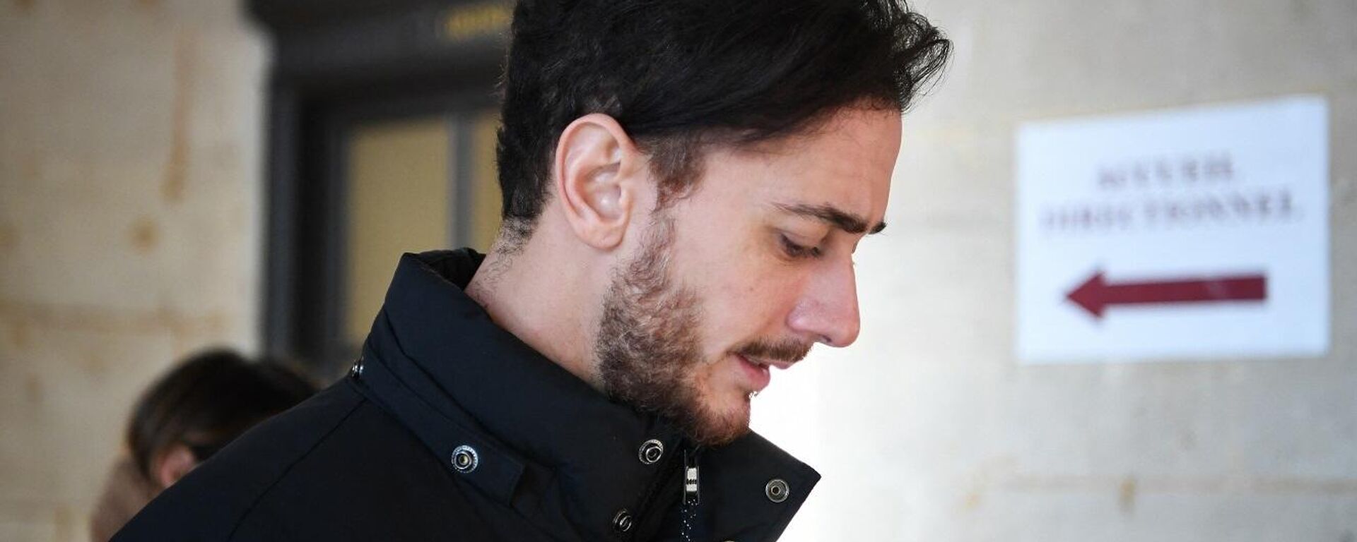 المطرب المغربي، سعد لمجرد، يصل إلى المحكمة في باريس، 21 فبراير/ شباط 2023 - سبوتنيك عربي, 1920, 06.03.2023