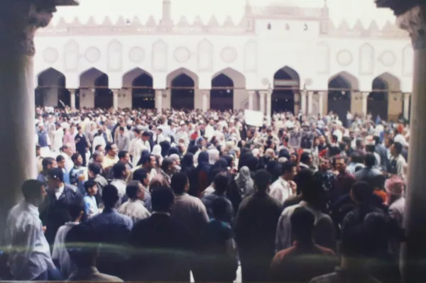 مظاهرات ترفض غزو أمريكا للعراق في العاصمة المصرية القاهرة، عام 2003 مظاهرات ترفض غزو أمريكا للعراق في العاصمة المصرية القاهرة، عام 2003 - سبوتنيك عربي
