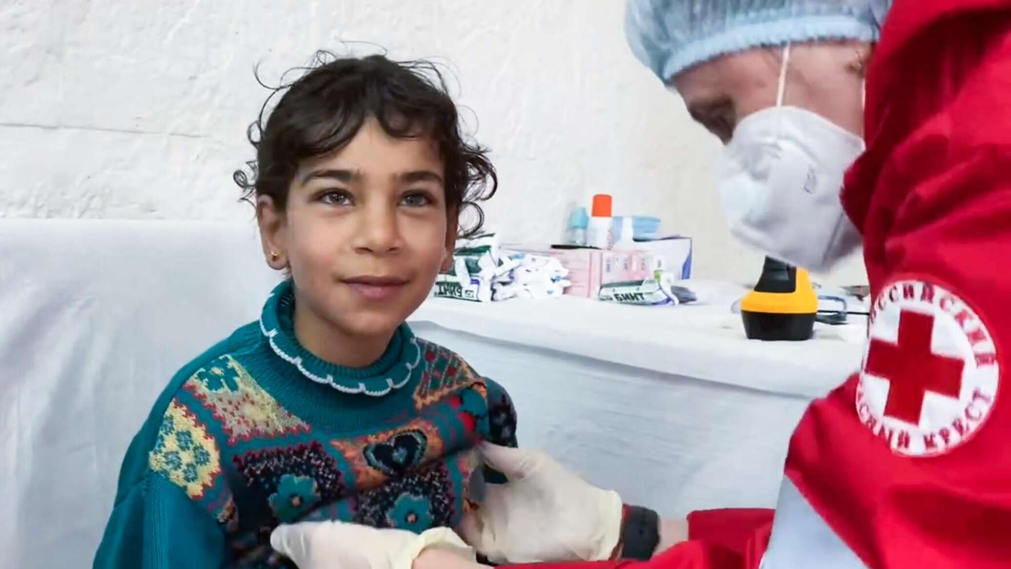 "الصليب الأحمر" يستأنف عمله جزئيا في مدينة غزة بعد إعلان وقف إطلاق النار