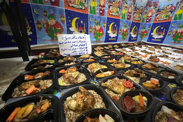 مطبخ زاد... مبادرة شبابية لإطعام الأسر الأكثر احتياجا في مصر مطبخ زاد... مبادرة شبابية لإطعام الأسر الأكثر احتياجا في مصر - سبوتنيك عربي