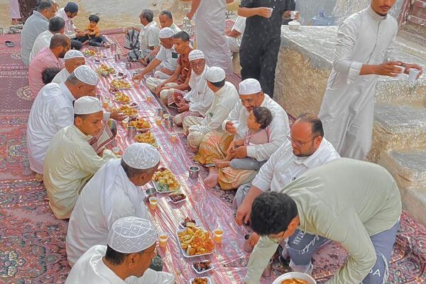 طقوس رمضانية وعادات تراثية في حضرموت - اليمن - سبوتنيك عربي