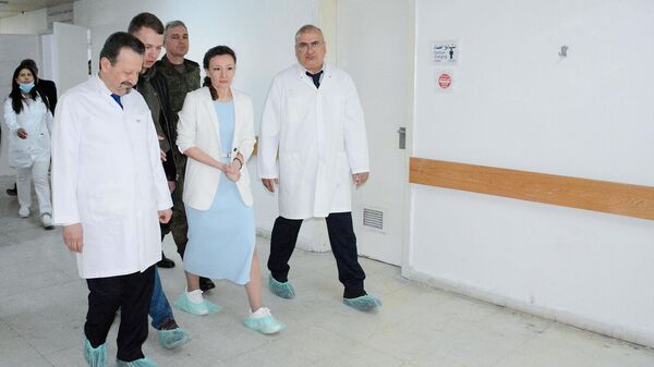 نائب رئيس الدوما تزور مشفى اللاذقية وتقدم مساعدات طبية وهدايا لأطفال السرطان - سبوتنيك عربي