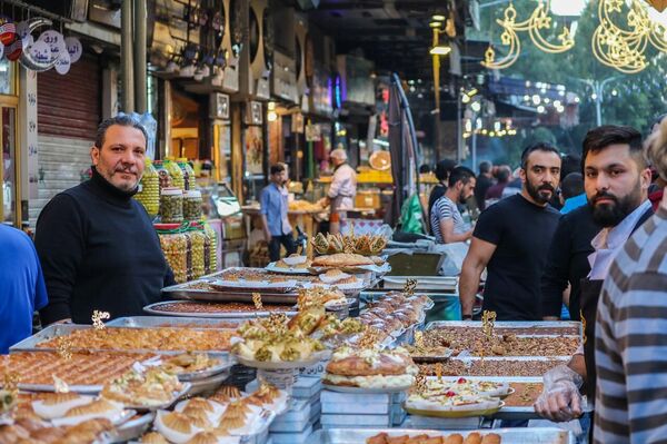 الجزماتية... أشهر أسواق الأطعمة الرمضانية في دمشق القديمة - سبوتنيك عربي