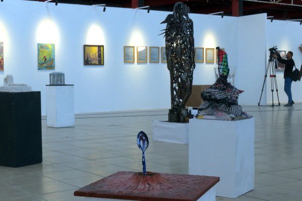 نتنفس حرية معرض فني في غزة ينقل معاناة الأسرى الفلسطينيين داخل السجون الإسرائيلية نتنفس حرية معرض فني في غزة ينقل معاناة الأسرى الفلسطينيين داخل السجون الإسرائيلية - سبوتنيك عربي