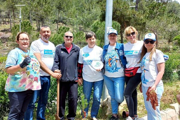 الصداقة الروسية اللبنانية في مدينة عيناب - سبوتنيك عربي