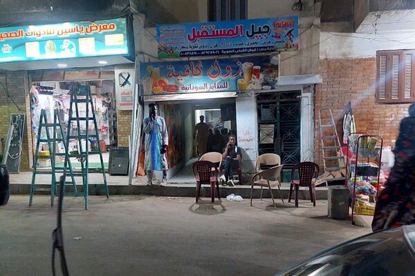 آلاف اللاجئين الأفارقة يعيشون في حي عين شمس في القاهرة - سبوتنيك عربي