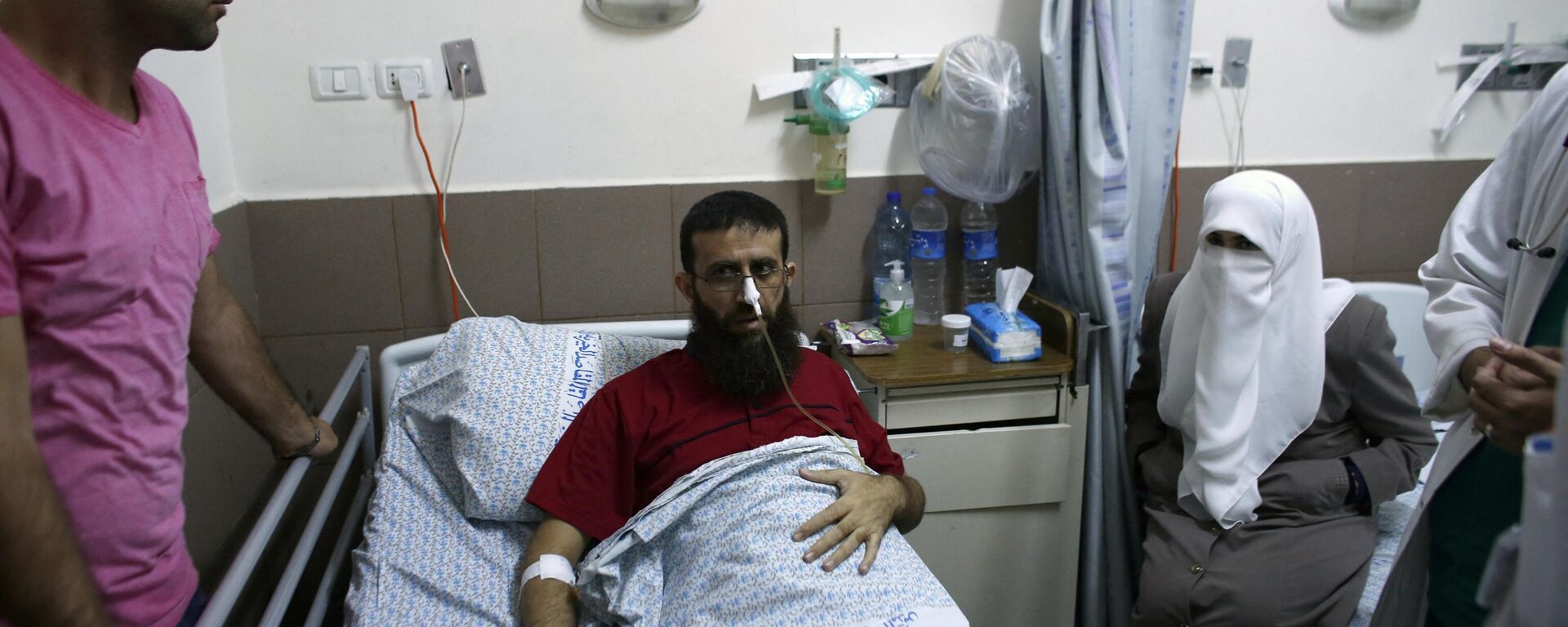الأسير خضر عدنان المضرب عن الطعام في سجن إسرائيلي منذ 80 يوما قبل أيام من وفاته - سبوتنيك عربي, 1920, 02.05.2023