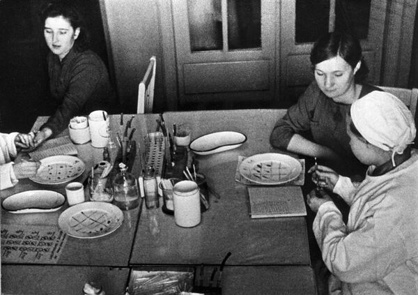  في محطة نقل الدم في موسكو، عام 1941. (الحرب الوطنية العظمى 1941-1945) - سبوتنيك عربي