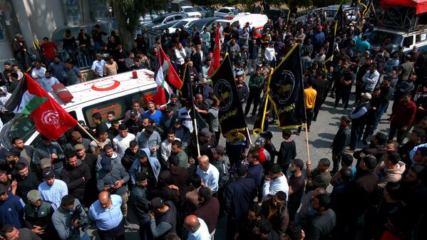 آلاف الفلسطينيين يشيعون 13 قتيلا بينهم 3 من قادة "سرايا القدس" البارزين - سبوتنيك عربي