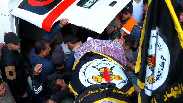 آلاف الفلسطينيين يشيعون 13 قتيلا بينهم 3 من قادة "سرايا القدس" البارزين - سبوتنيك عربي