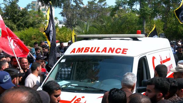 آلاف الفلسطينيين يشيعون 13 قتيلا بينهم 3 من قادة "سرايا القدس" البارزين - سبوتنيك عربي