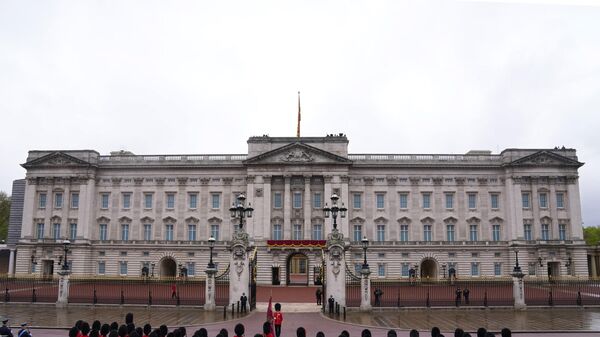 ملك بريطانيا تشارلز الثالث في قصر بكنغهام في لندن، إنجلترا 6 مايو 2023. - سبوتنيك عربي