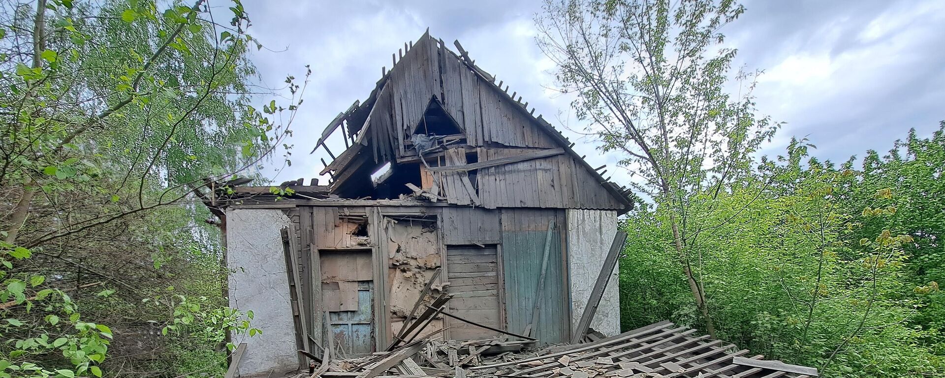 تداعيات قصف القوات المسلحة الأوكرانية في مدينة غورلوفكا، مقاطعة دونيتسك - سبوتنيك عربي, 1920, 01.07.2023