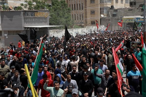 تجدد القصف الإسرائيلي على قطاع غزة لليوم الرابع وارتفاع عدد القتلى الى 31 تجدد القصف الإسرائيلي على قطاع غزة لليوم الرابع وارتفاع عدد القتلى الى 31 - سبوتنيك عربي