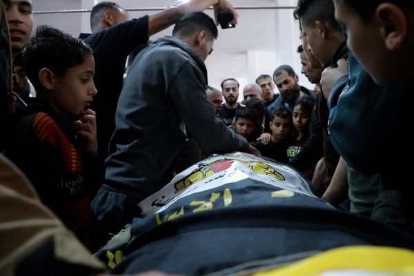 تجدد القصف الإسرائيلي على قطاع غزة لليوم الرابع وارتفاع عدد القتلى الى 31 تجدد القصف الإسرائيلي على قطاع غزة لليوم الرابع وارتفاع عدد القتلى الى 31 - سبوتنيك عربي