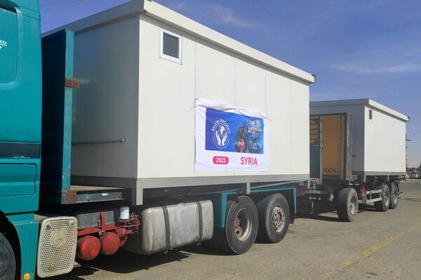 الأردن يبدأ بإرسال منازل جاهزة لمتضرري الزلزال في سوريا - سبوتنيك عربي