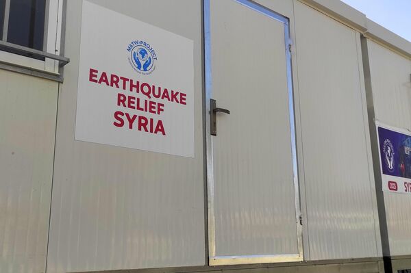 الأردن يبدأ بإرسال منازل جاهزة لمتضرري الزلزال في سوريا - سبوتنيك عربي
