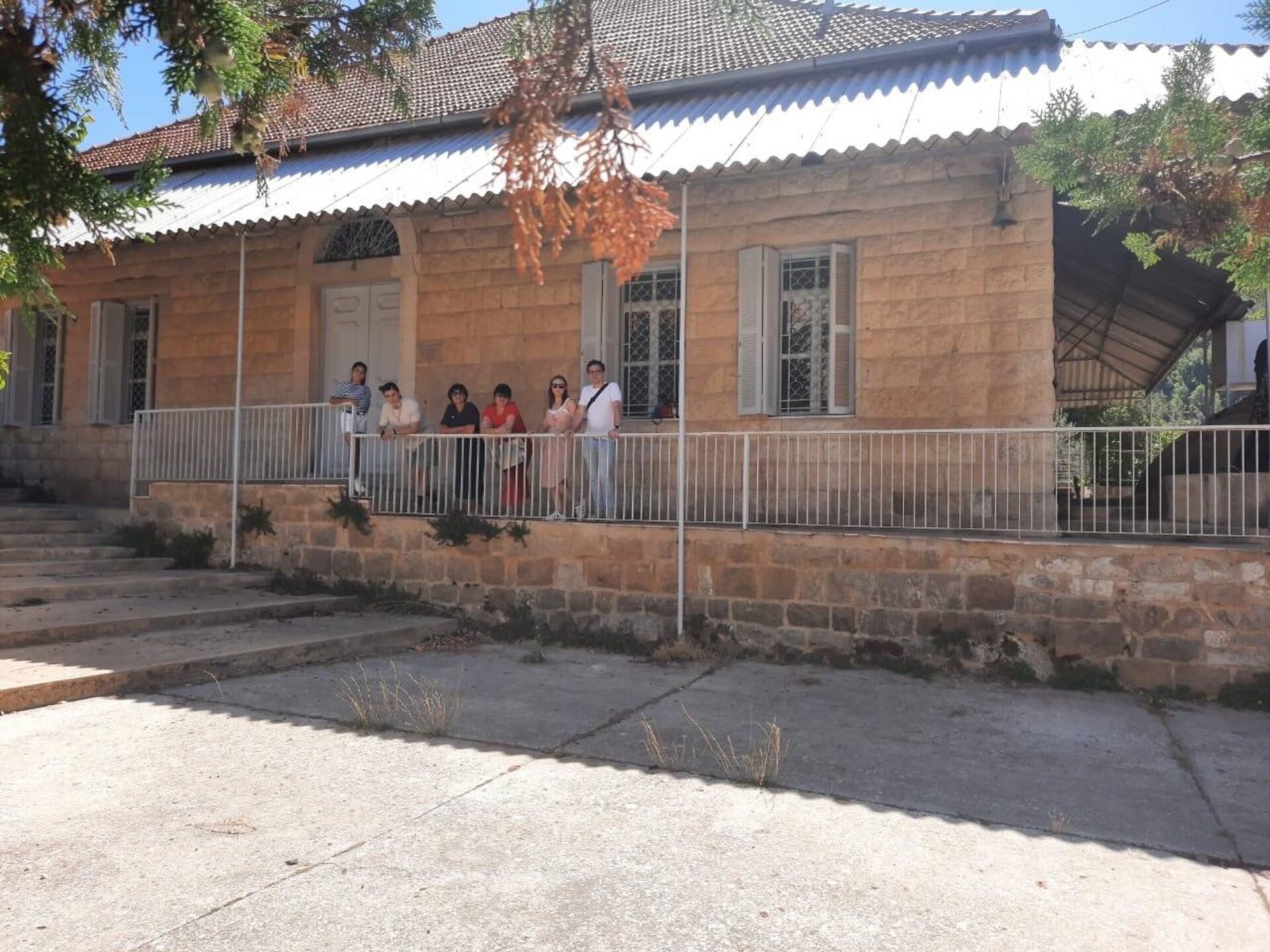 
رحلات استكشافية إلى المدارس الموسكوبية في لبنان - سبوتنيك عربي, 1920, 31.05.2023