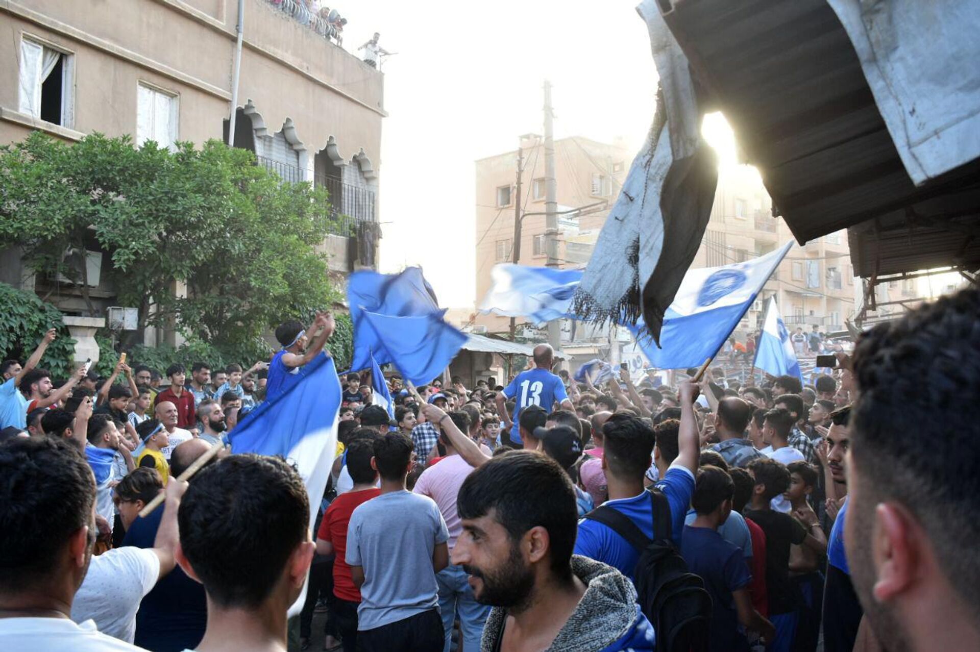 الفتوة.. أول فريق سوري ينال دوري بلاده خارج أرضه التي هجرته منها الحرب
 - سبوتنيك عربي, 1920, 01.06.2023
