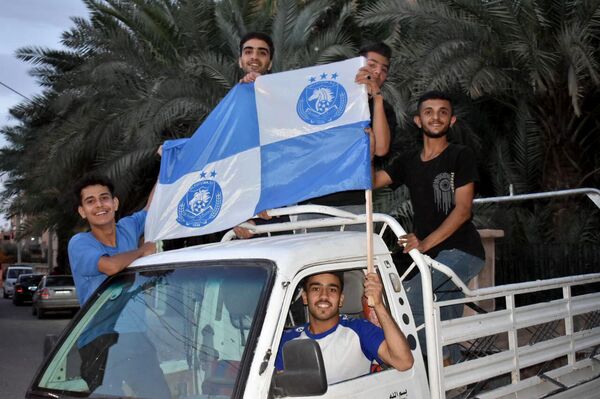 الفتوة.. أول فريق سوري ينال دوري بلاده خارج أرضه التي هجرته منها الحرب
 - سبوتنيك عربي