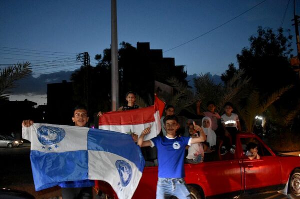 الفتوة.. أول فريق سوري ينال دوري بلاده خارج أرضه التي هجرته منها الحرب
 - سبوتنيك عربي