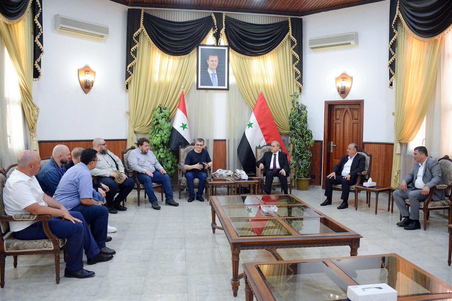 وفد كبير من نيجني نوفغورود يصل اللاذقية لتطوير التعاون المشترك - سبوتنيك عربي, 1920, 04.06.2023