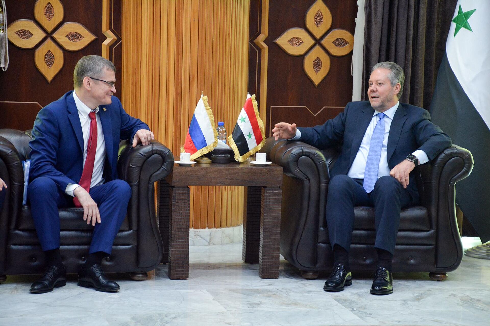 نيجني نوفغورود تستعد لافتتاح مراكز تخصصية متطورة لطب العيون في اللاذقية - سبوتنيك عربي, 1920, 05.06.2023