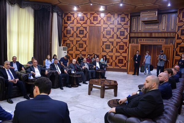 نيجني نوفغورود تستعد لافتتاح مراكز تخصصية متطورة لطب العيون في اللاذقية - سبوتنيك عربي