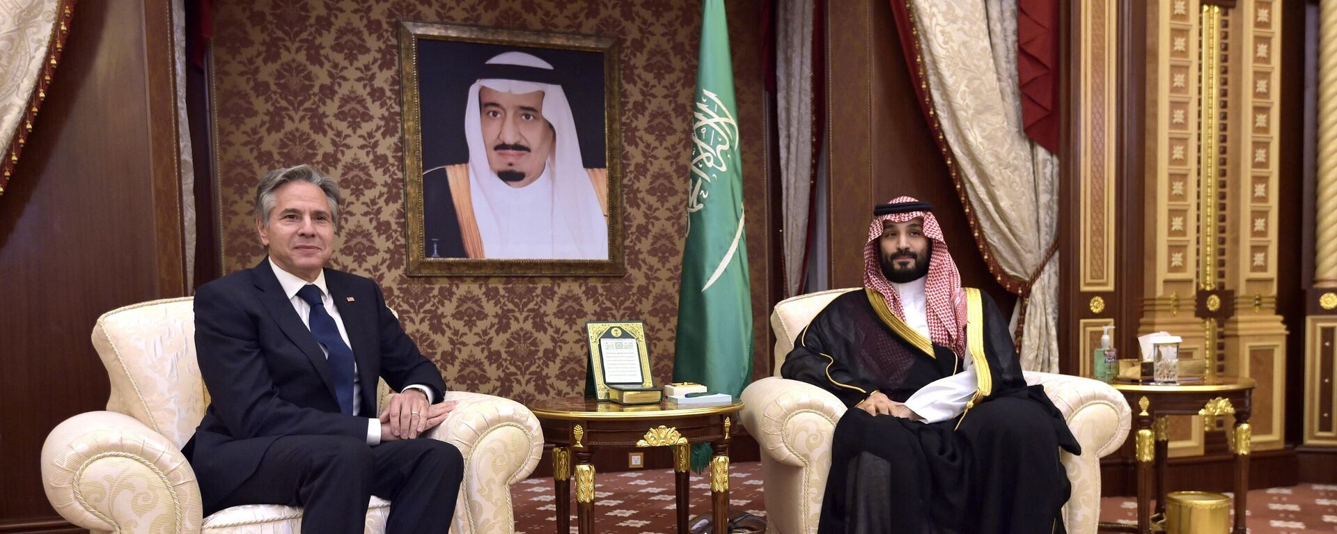 وزير الخارجية الأمريكي، أنتوني بلينكن، يلتقي ولي العهد السعودي، الأمير محمد بن سلمان، في الرياض - سبوتنيك عربي, 1920, 02.05.2024