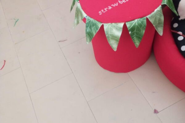 إبرة وصنارة... مشروع نسائي يتحدى الظروف ويعيد تدوير النفايات في قطاع غزة - سبوتنيك عربي