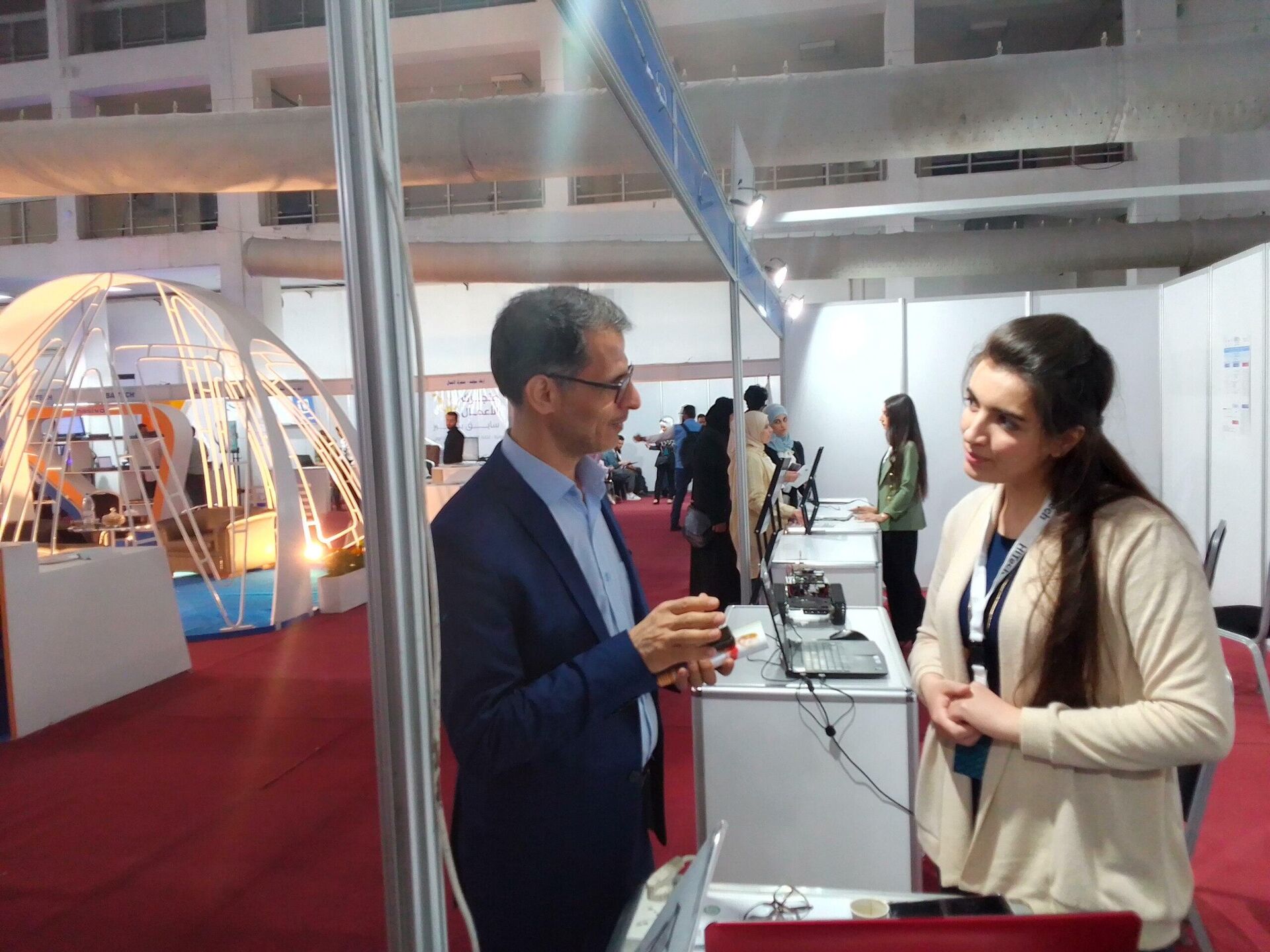 طلاب سوريون يطرقون باب الذكاء الصنعي - سبوتنيك عربي, 1920, 11.06.2023