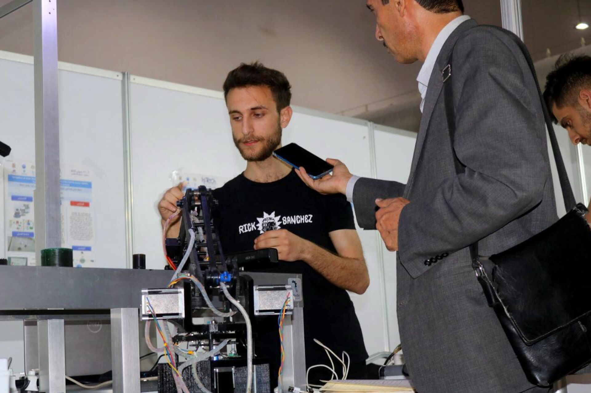 طلاب سوريون يطرقون باب الذكاء الصنعي - سبوتنيك عربي, 1920, 11.06.2023