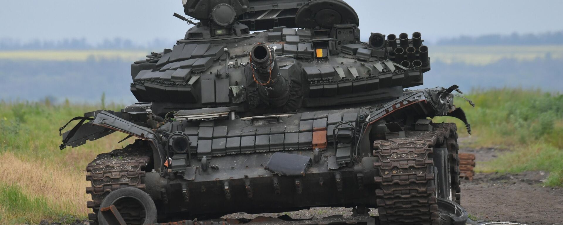 دبابة أوكرانية مدمرة في اتجاه محور أرتيوموفسك - سبوتنيك عربي, 1920, 21.07.2023