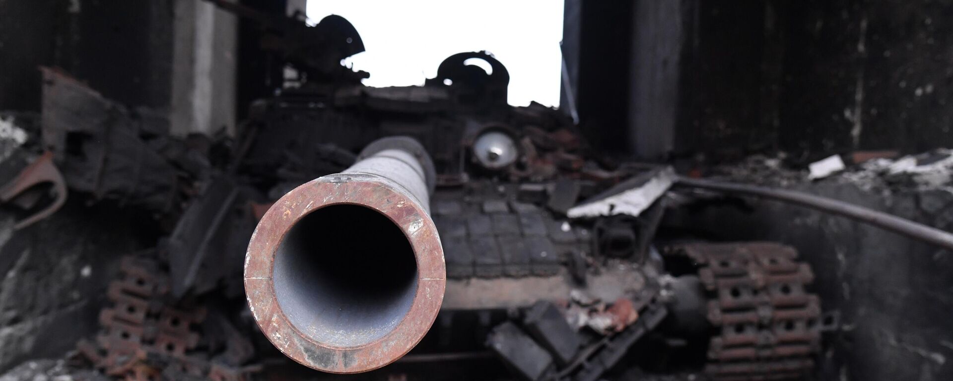 دبابة أوكرانية مدمرة في سيفيرودونيتسك - سبوتنيك عربي, 1920, 20.06.2023
