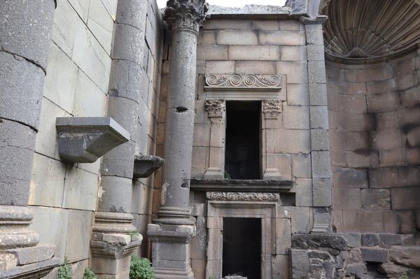 معبد &quot;آلهة الحظ&quot;... بناه التدمريون من حجارة براكين درعا قبل ألفي عام - سبوتنيك عربي