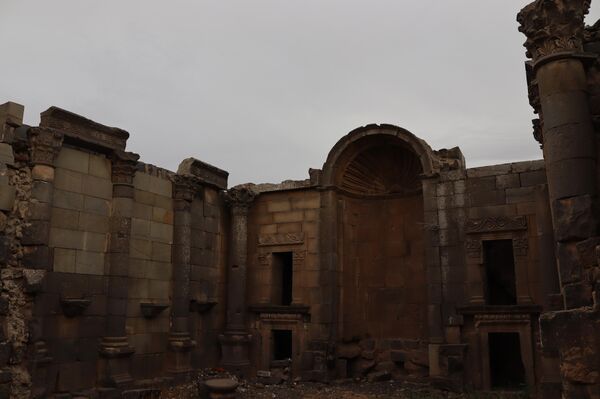 معبد &quot;آلهة الحظ&quot;... بناه التدمريون من حجارة براكين درعا قبل ألفي عام - سبوتنيك عربي