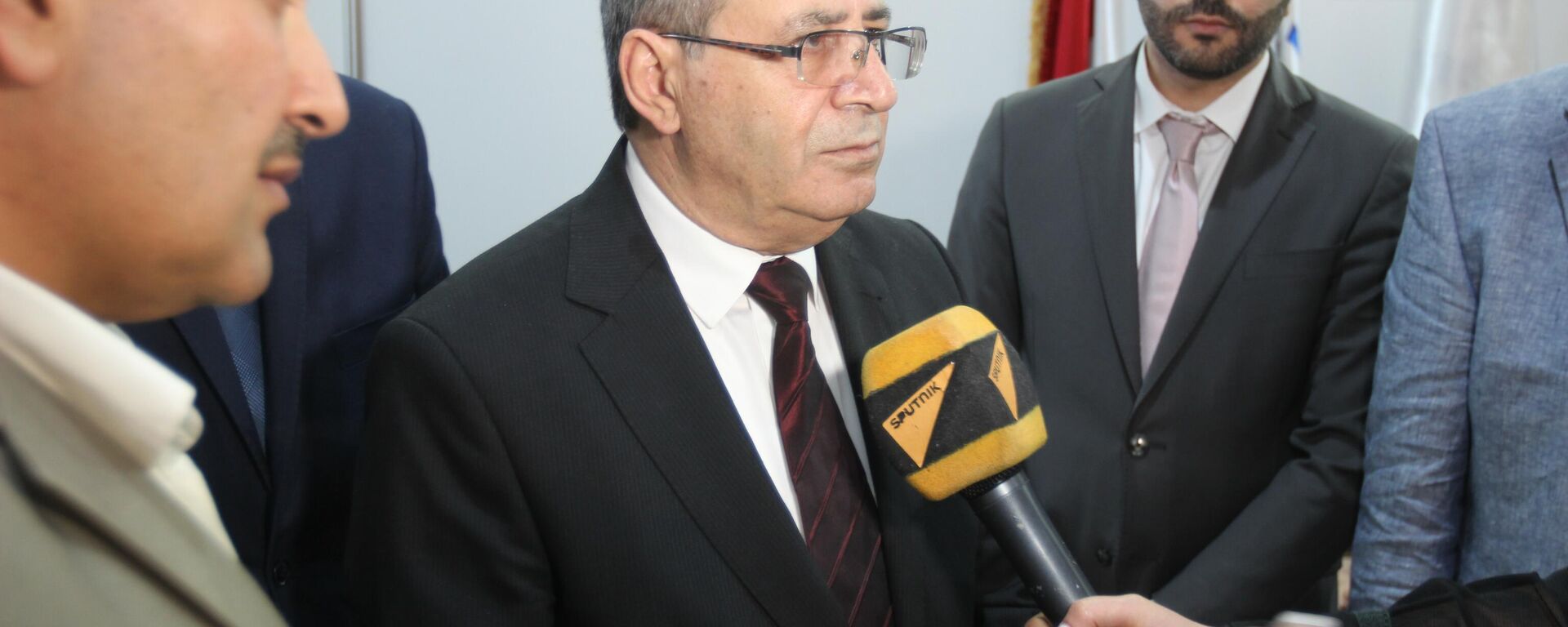 وزير النفط السوري لـ سبوتنيك: نسعى لتجاوز عقبات توريد النفط الإيراني إلى مصغاة حمص - سبوتنيك عربي, 1920, 08.07.2023