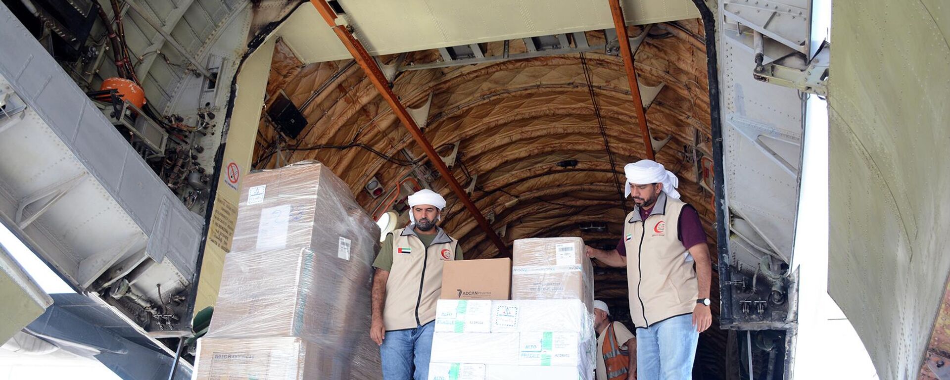 مساعدات إماراتية لدعم منظومة الإطفاء غداة سلسلة الحرائق التي شهدتها اللاذقية   - سبوتنيك عربي, 1920, 03.08.2023