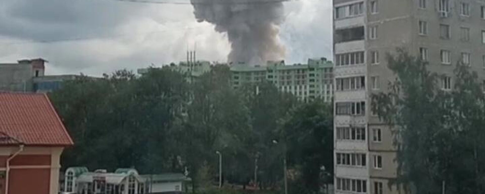 انفجار في منطقة مصنع زاغورسك للميكانيكية البصرية في سيرغيف بوساد في موسكو - سبوتنيك عربي, 1920, 30.08.2023