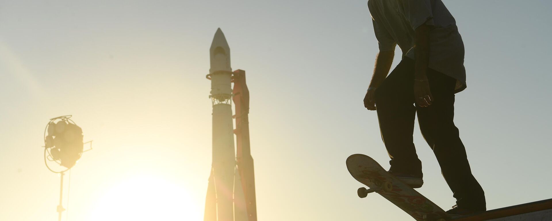 رياضة التزلج على الألواح الخشبية - سبوتنيك عربي, 1920, 27.11.2023