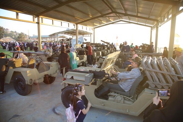 أليات وأسلحة روسية في متحف عسكري لحزب الله في لبنان - سبوتنيك عربي