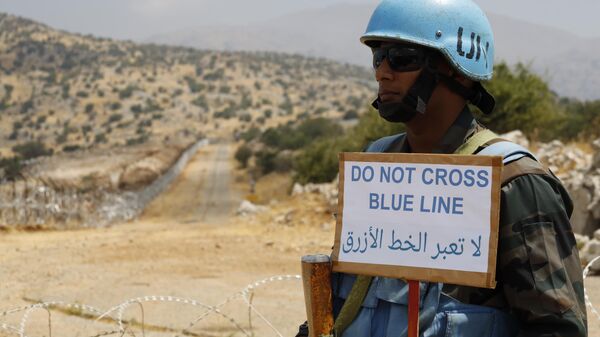 عناصر من اليونيفيل على الخط الأزرق جنوب لبنان  - سبوتنيك عربي