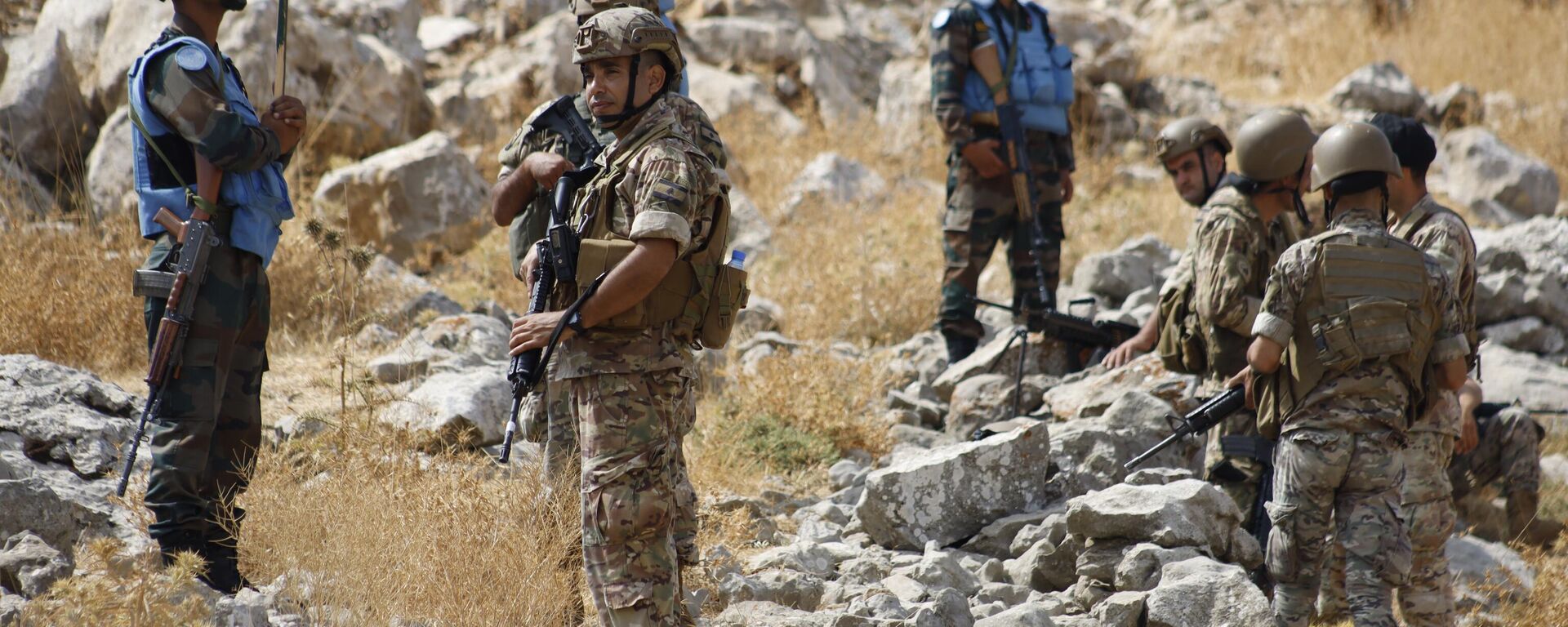 عناصر من اليونيفيل على الخط الأزرق جنوب لبنان  - سبوتنيك عربي, 1920, 27.11.2025